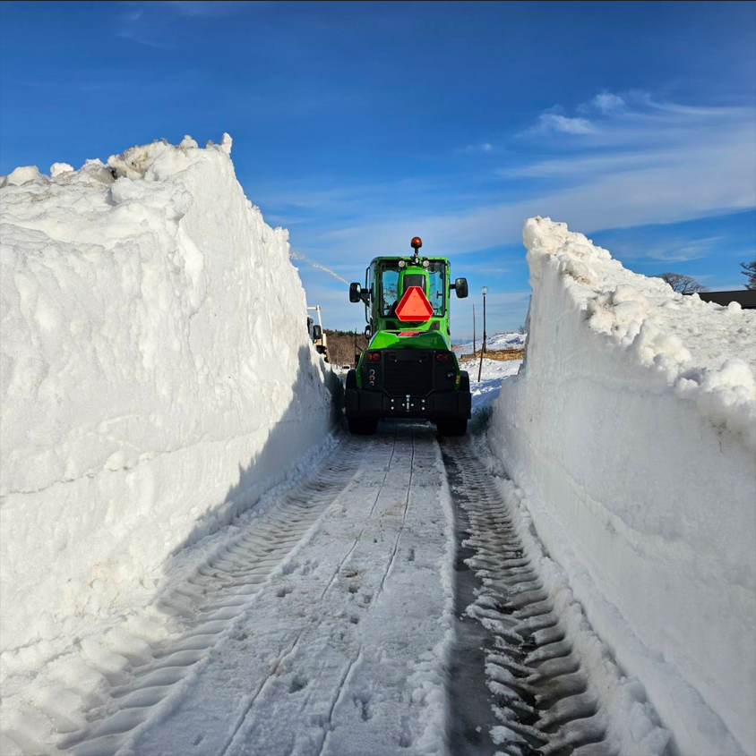 【動画】モーゼの十戒ですか⁈…いいえ、まえむき君の十戒です（網張・雪山編）